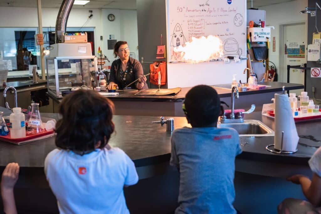 Demonstration in the OMSI chemistry lab.