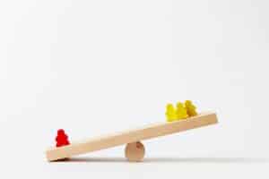 Two game pieces on a simple lever.
